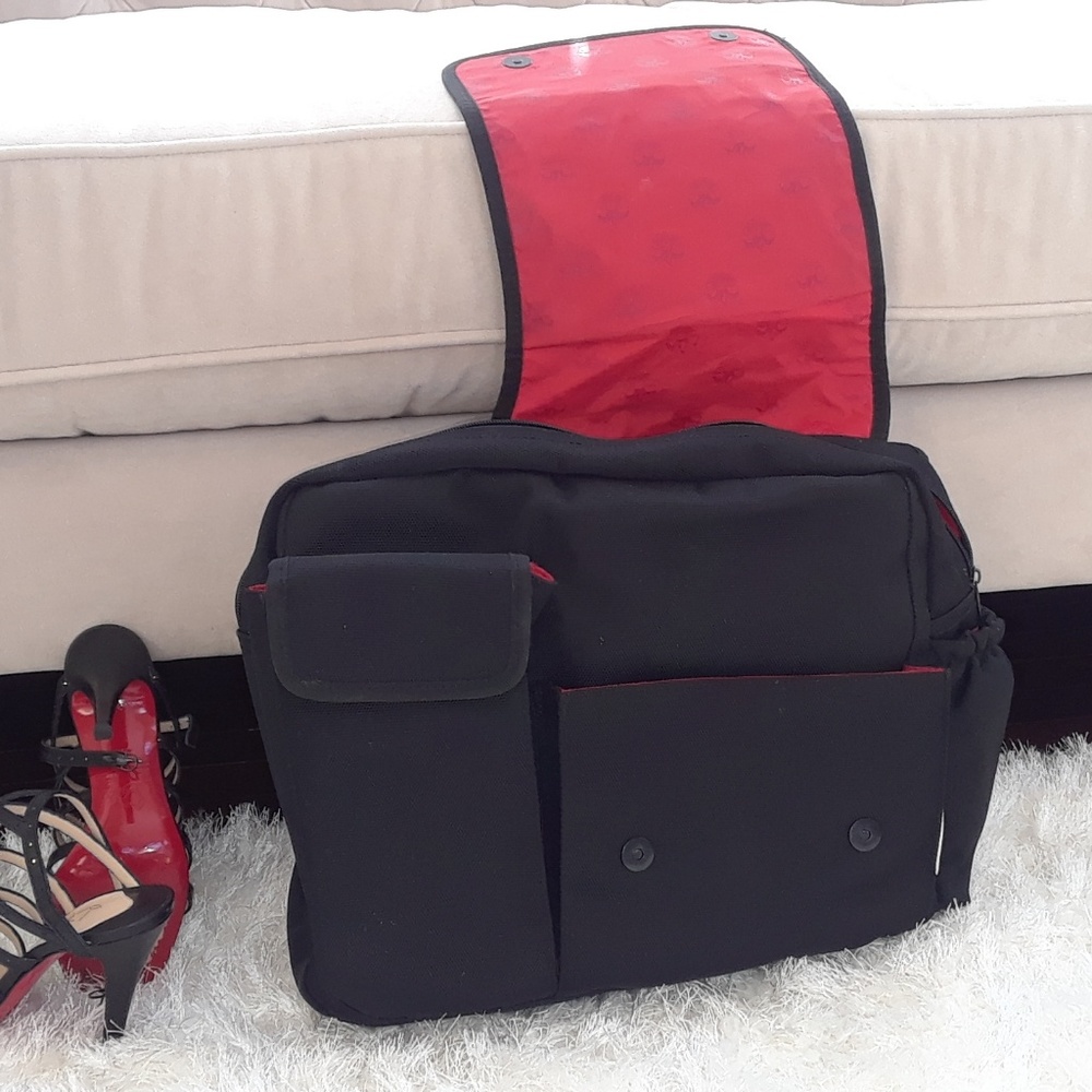 FAO Schwarz diaper bag